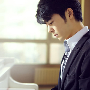 巨乳美女❌被挤奶
